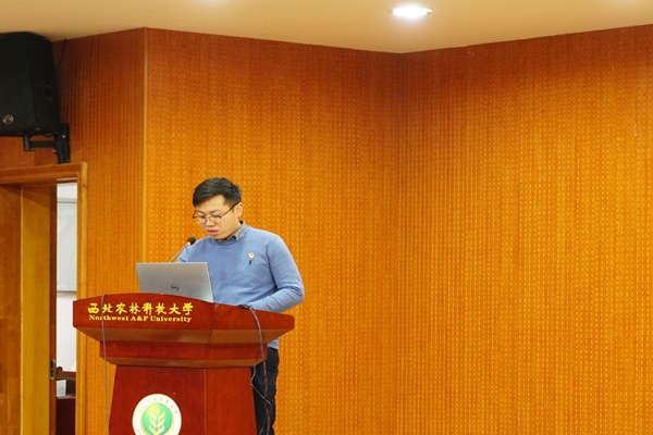 b8c962c20ca4489297aea3a50cf882ff.jpg cc.jpg