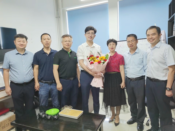 刘志刚.jpg